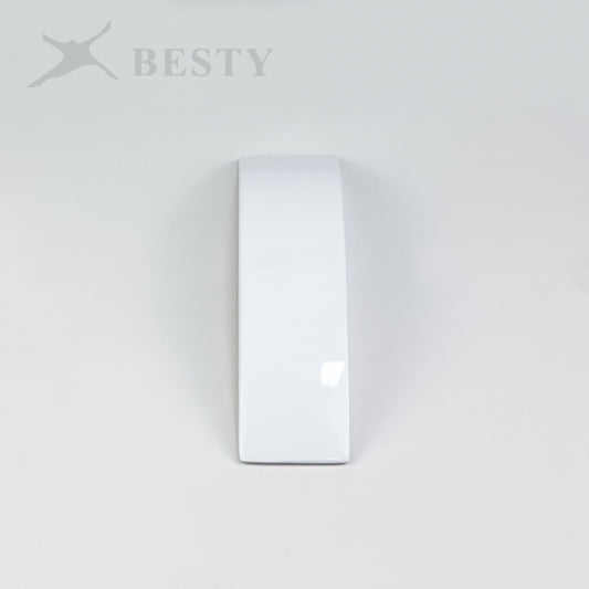 BH080 Glossy White Bracelet Display Ramp Holder