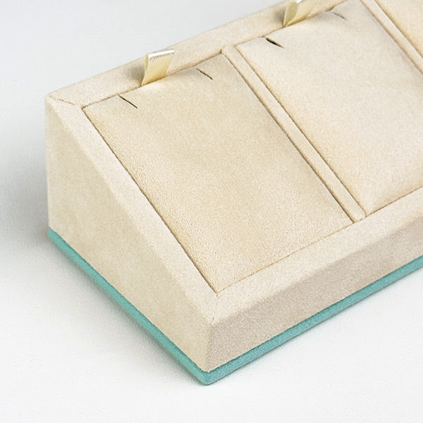 NH085 Jewelry Display Pendant Holder 3 Grid