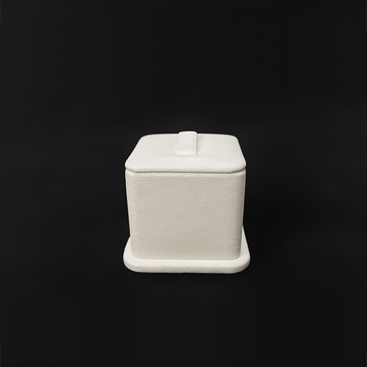 RH004 Leather Ring Holder Jewelry Display Stand