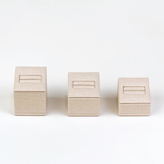 RH065 Jewellery Ring Slot Display Holder