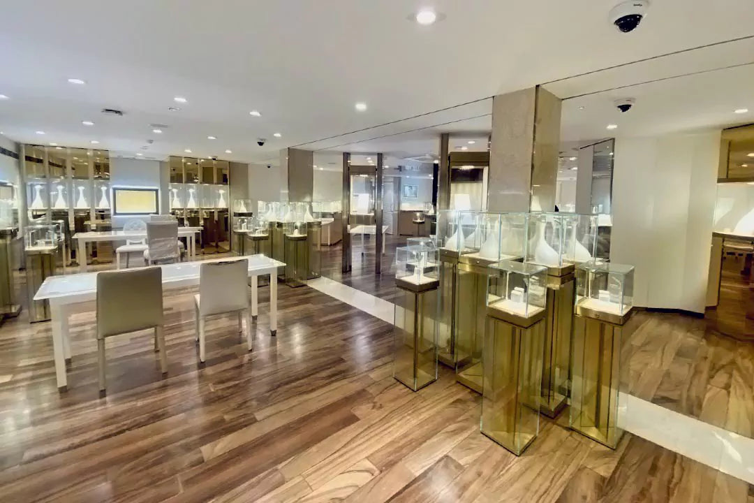 Customized Jewelry Display Case for Vogue Jewellers | Besty Display